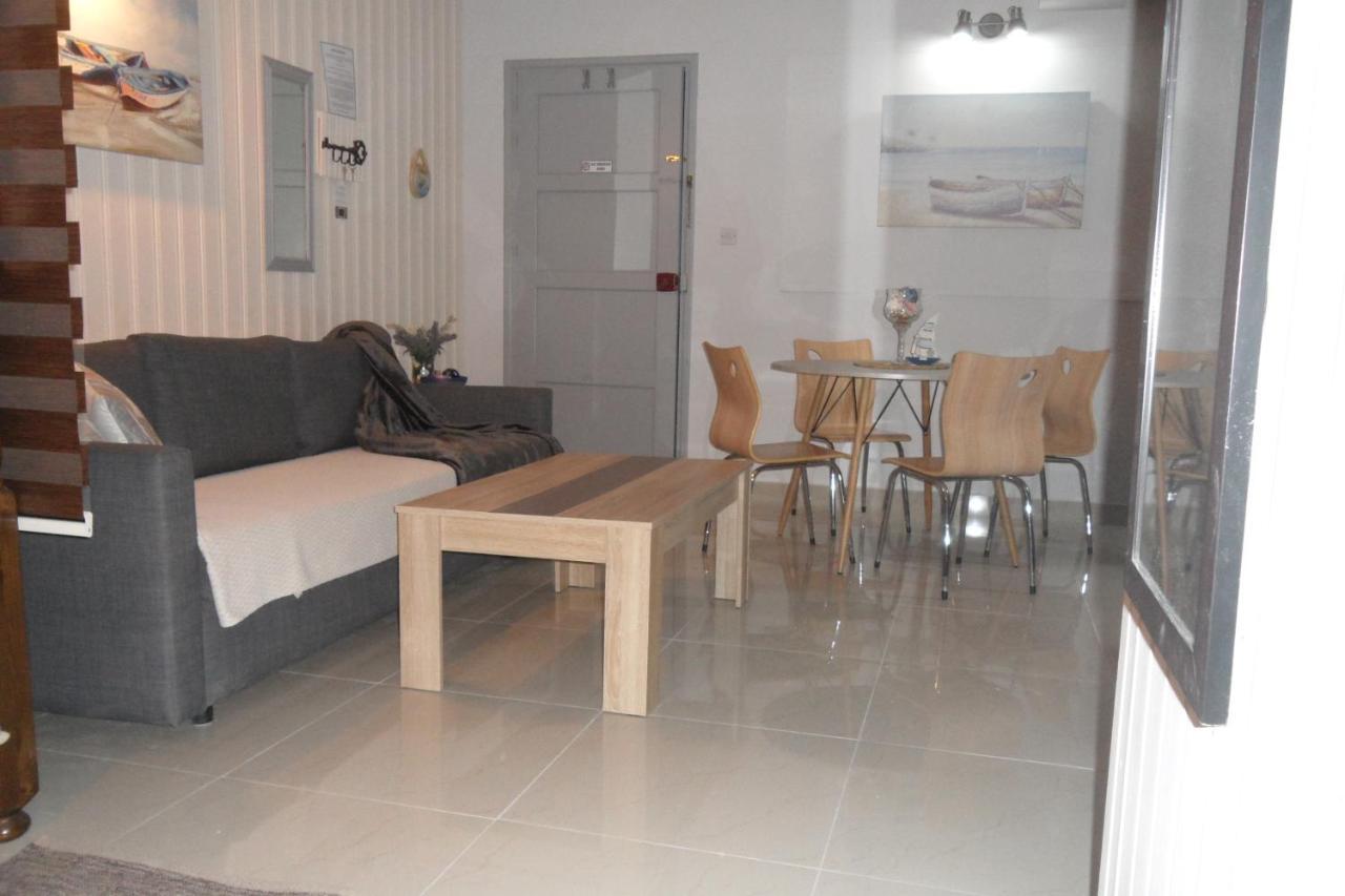 Apartment Ground Floor, Free Internet أيا نابا المظهر الخارجي الصورة